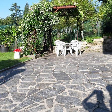 Villa Casa Fontana Rossa Arizzano Exterior foto